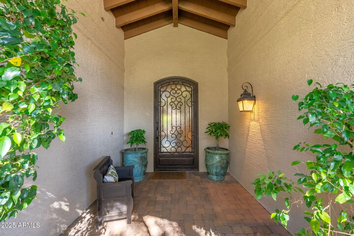 Property Photo: 7486 E Mercer Lane AZ 85260