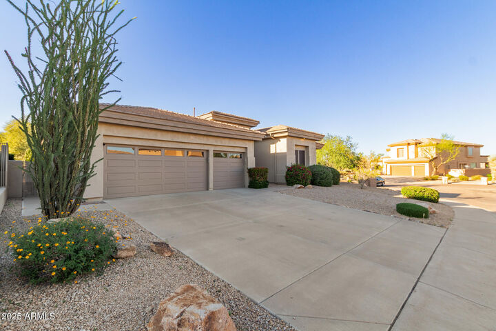 Property Photo: 15536 E Acacia Way AZ 85268