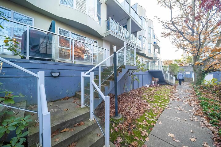 8600 Jones Road 107 — photo 1