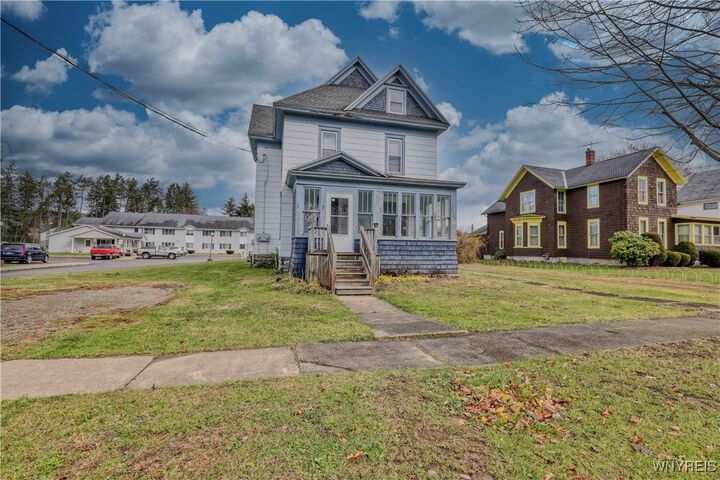 Property Photo:  7 Franklin Street  NY 14737 