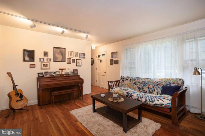 Property Photo: 121 Primrose Road MD 21620