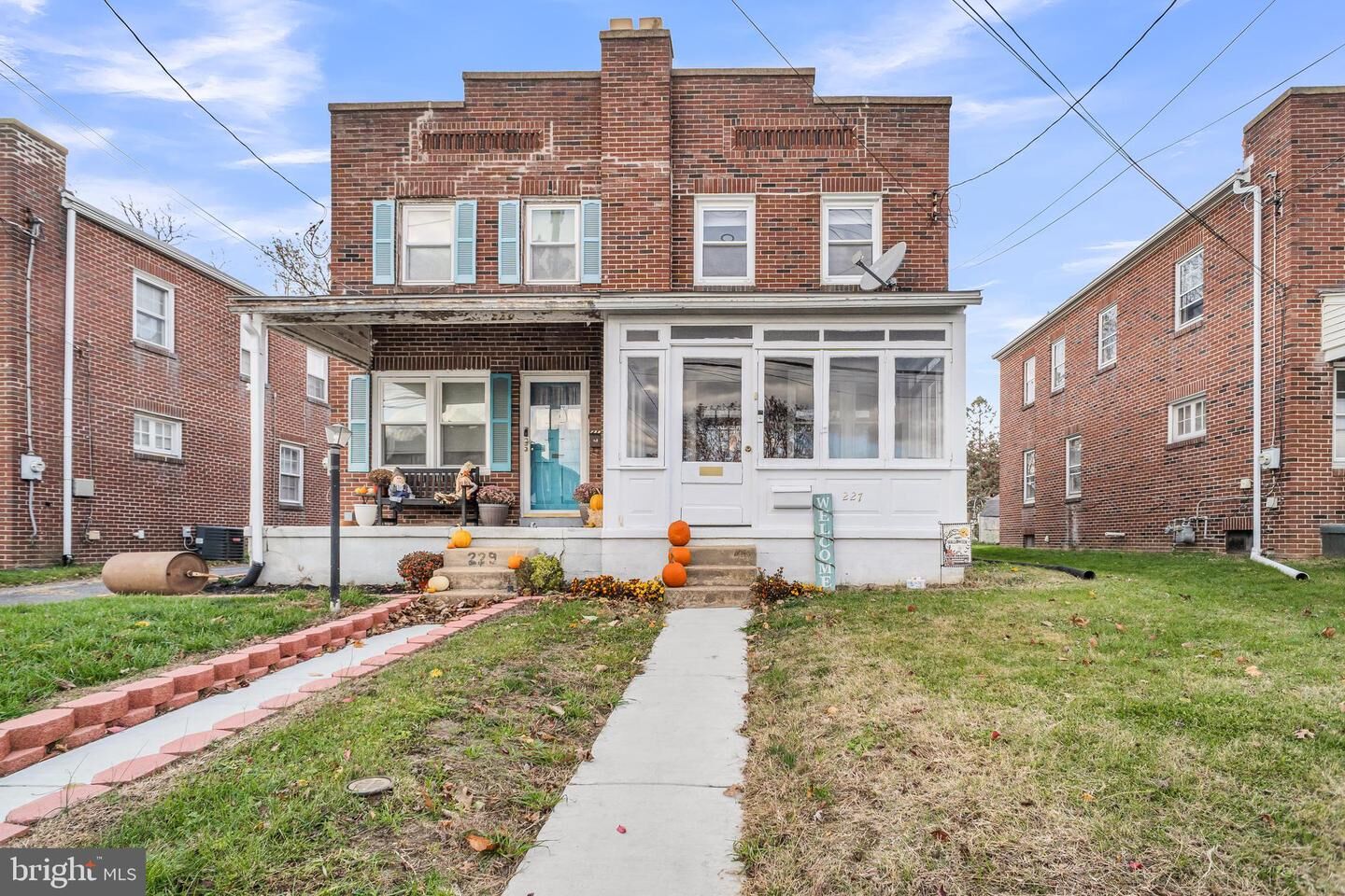 Property Photo:  227 Locust Street  PA 17557 
