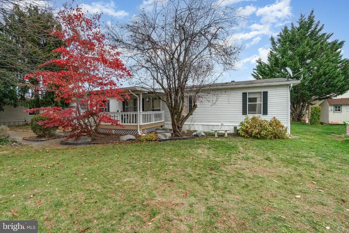 Property Photo:  35 Hathaway Drive  PA 17015 