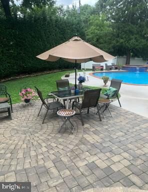 Property Photo:  15 Lori Lane  PA 19006 