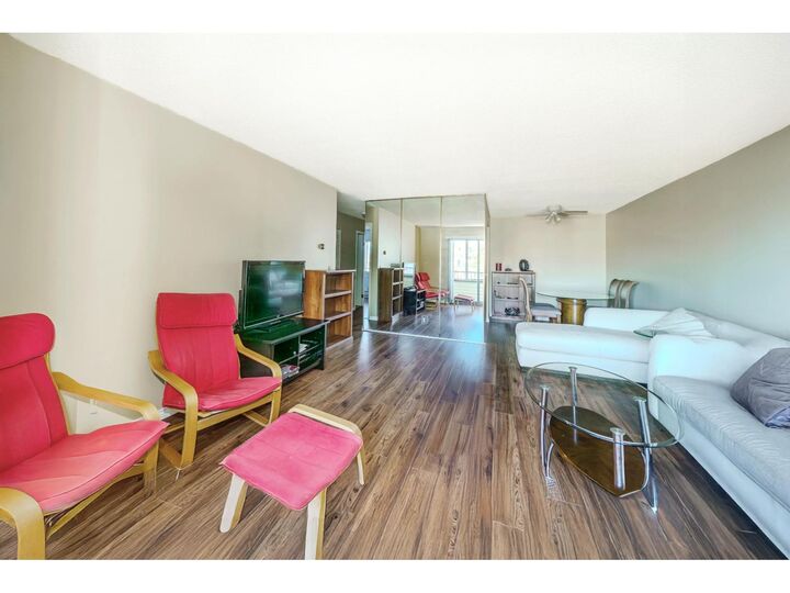 Property Photo: 20460 54 Avenue 306 BC V3A 6N6