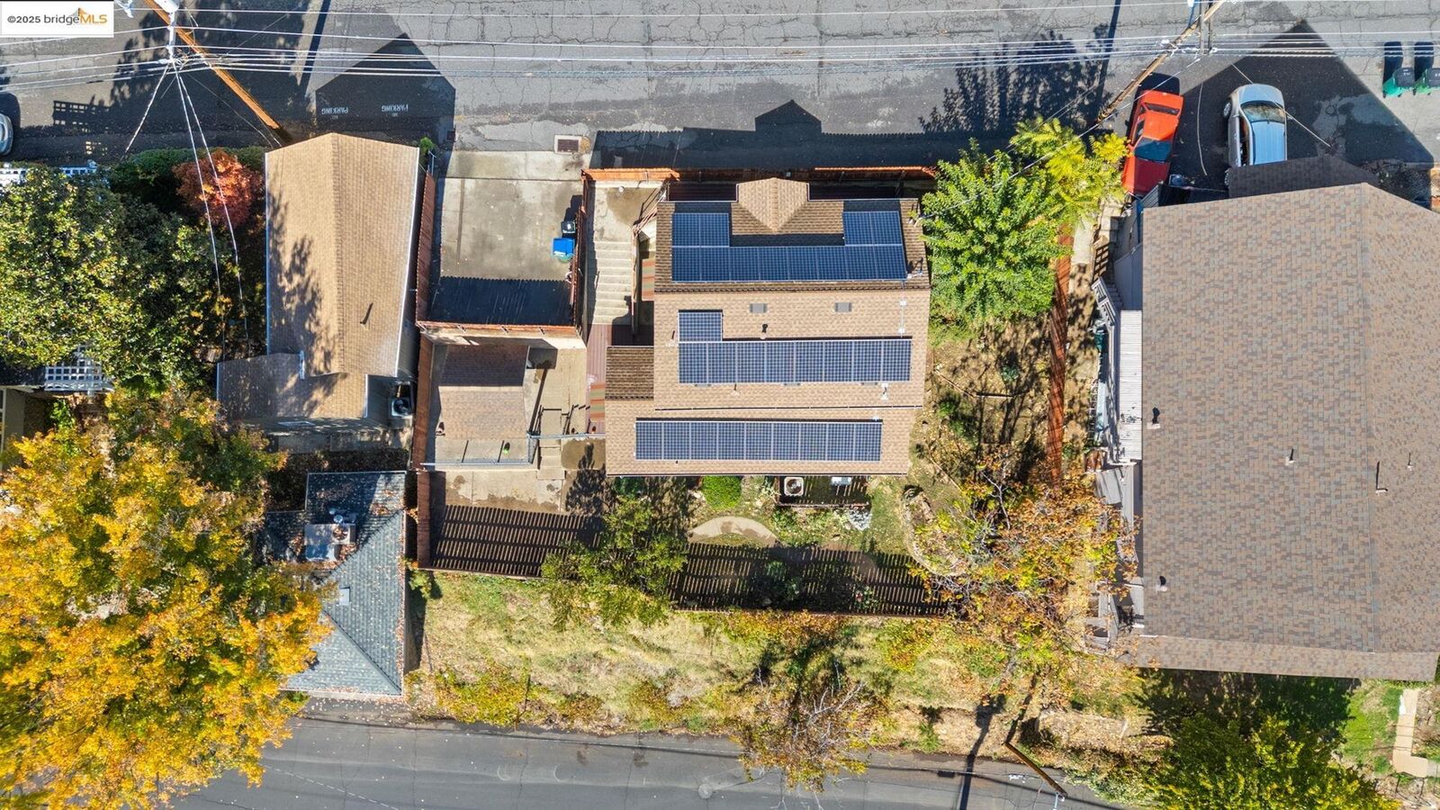 Property Photo: 165 Bradford Street CA 95370