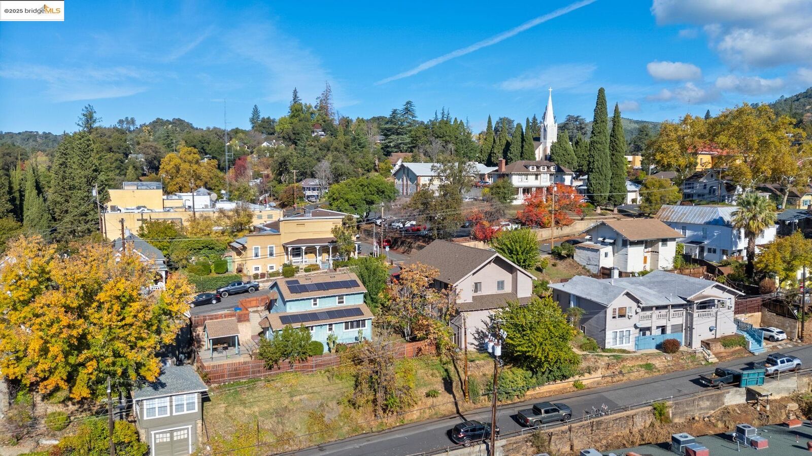 Property Photo:  165 Bradford Street  CA 95370 