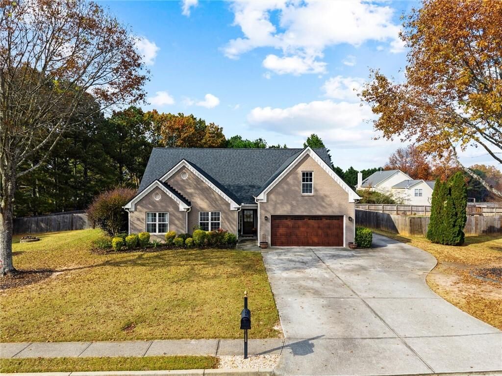 Property Photo:  2650 Harbins Mill Drive  GA 30019 