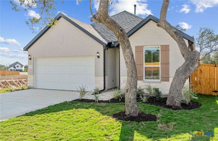 Property Photo:  120 Adlai Avenue  TX 78633 