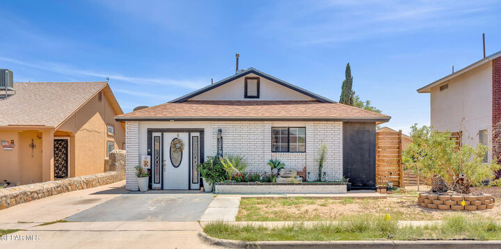 11796 Crimson Sky Drive  El Paso TX 79936 photo