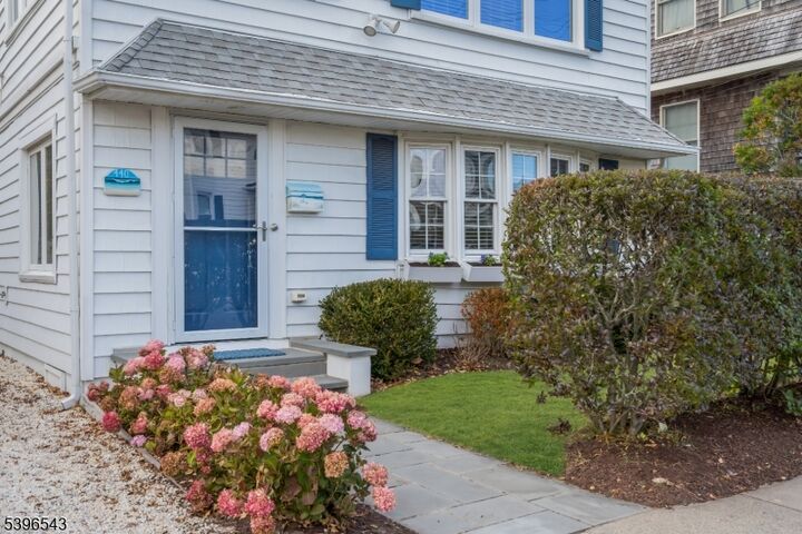 Property Photo: 440 Lake Ave NJ 08742