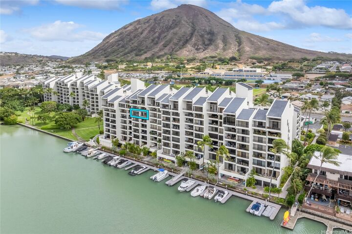 Property Photo:  500 Lunalilo Home Road 16G  HI 96825 