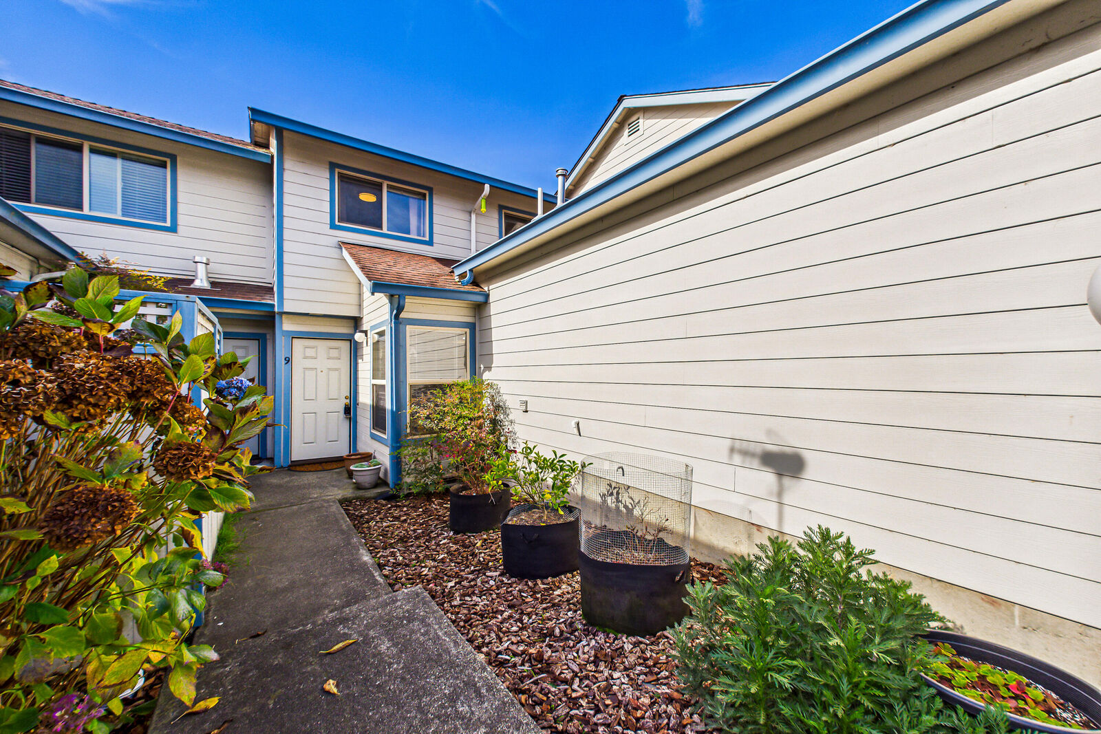 Property Photo: 1449 Myrtle #9 Avenue CA 95501