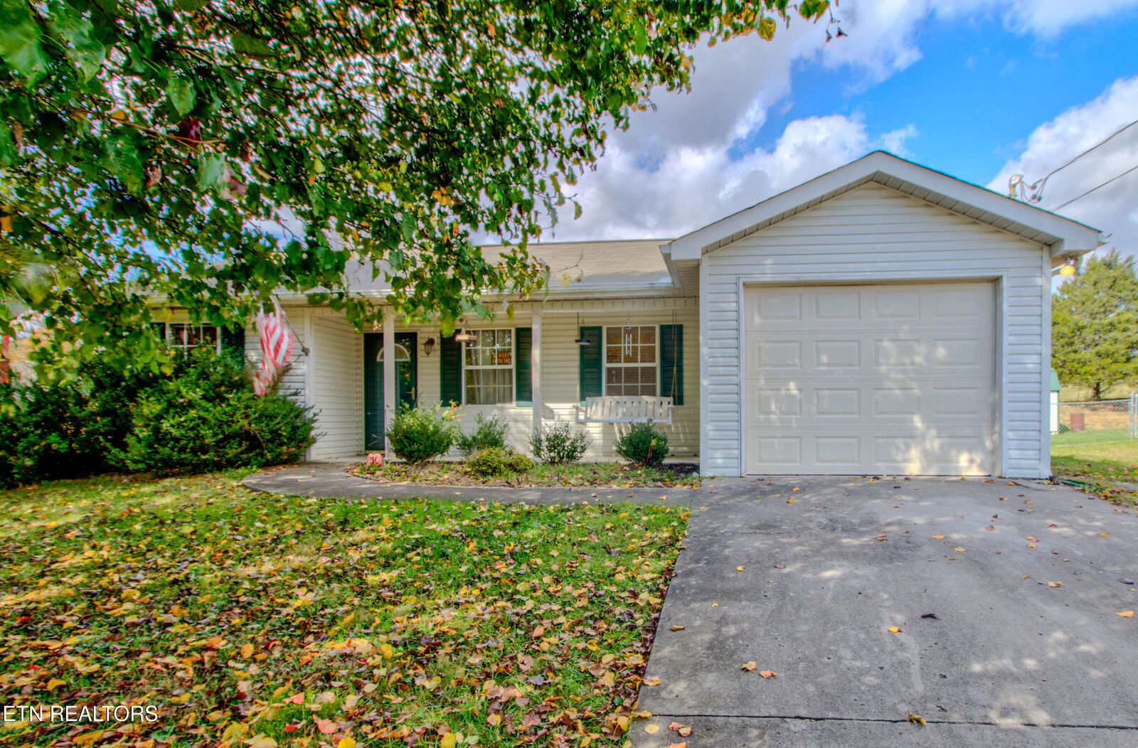 Property Photo: 5921 David Johnson Rd Rd TN 37918