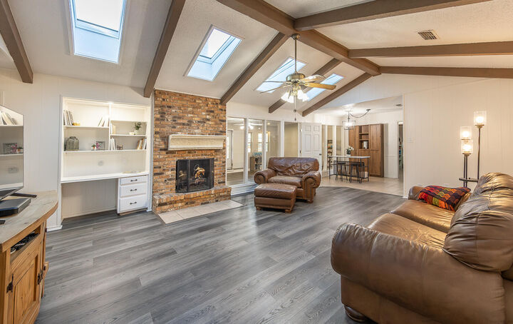 Property Photo:  8006 Chicago Avenue  TX 79424 