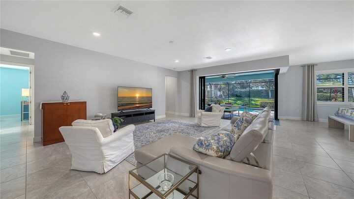 Property Photo:  5595 Rain Lily Court  FL 34238 