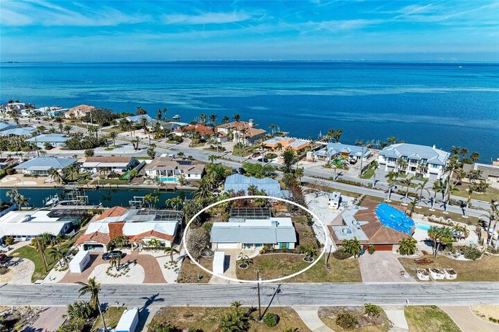 609 Foxworth Lane  Holmes Beach FL 34217 photo