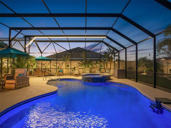 Property Photo:  1579 McEldowney Place  FL 32163 