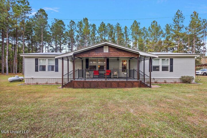 Property Photo: 110 Anse Reed Rd Road MS 39114