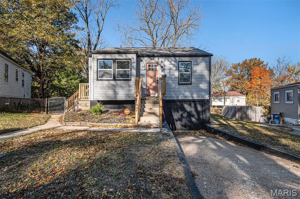 Property Photo: 24 Lamar Drive MO 63136