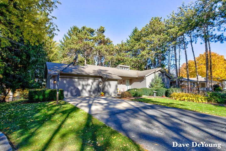 Property Photo: 15877 Fendt Farm Road MI 49424