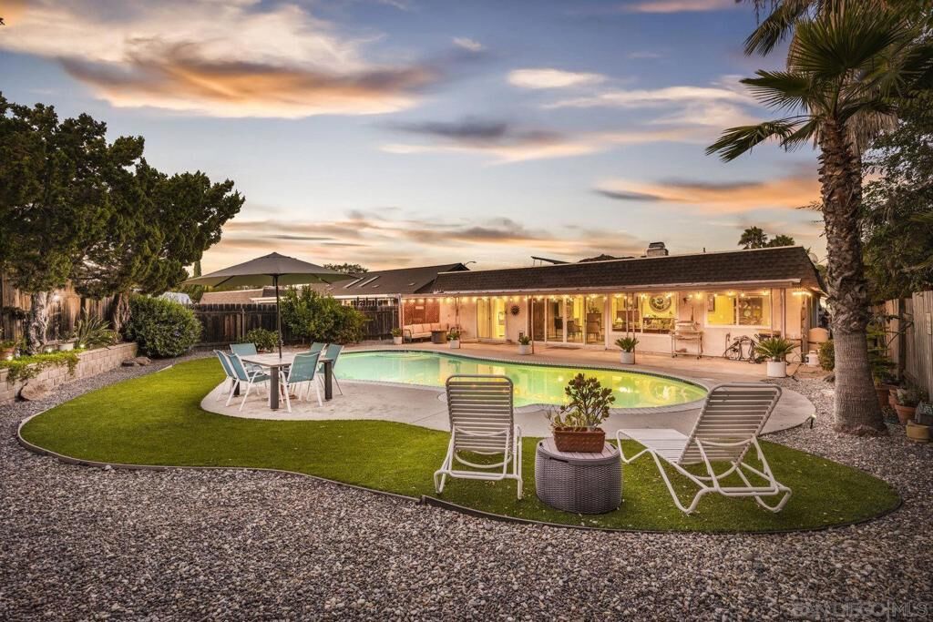 Property Photo:  14152 Kendra Way  CA 92064 