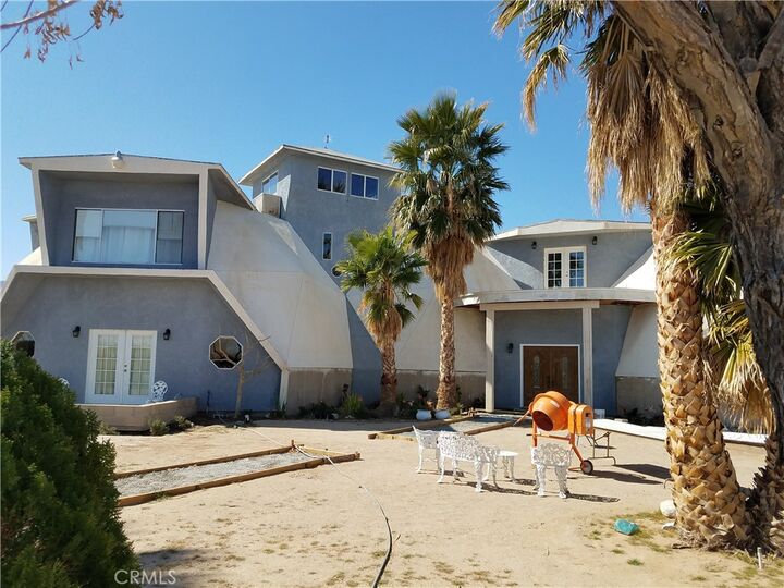 Property Photo: 45985 Cottonwood Road CA 92365