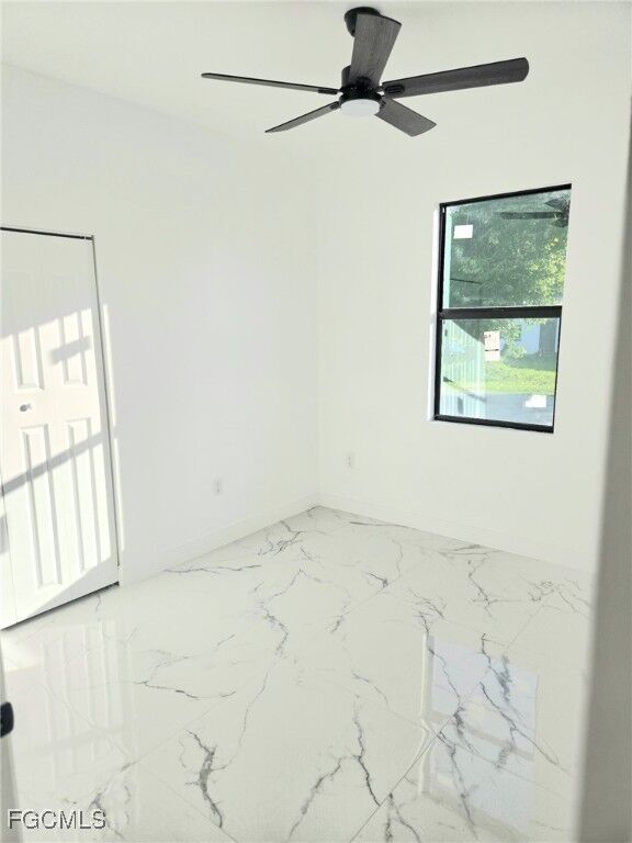 Property Photo: 3248 Franklin Street FL 33916