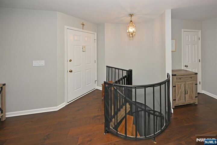 Property Photo: 190 Surrey Court NJ 07446