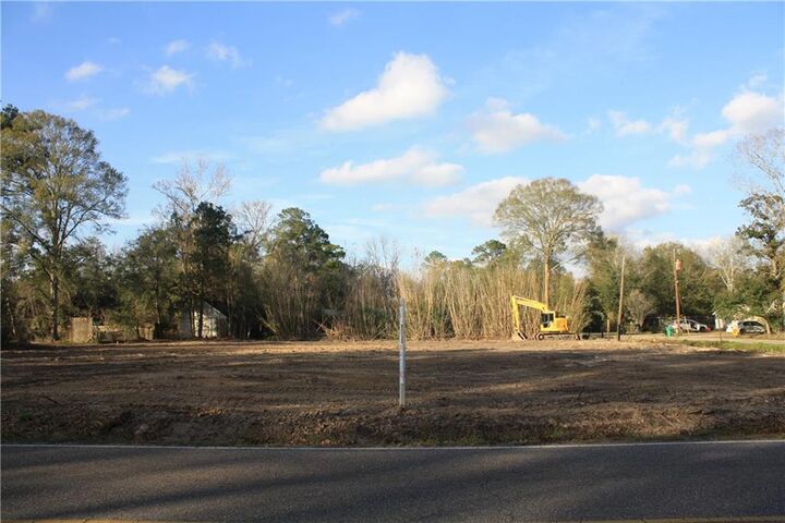 Property Photo:  1190 Brownswitch Road  LA 70461 