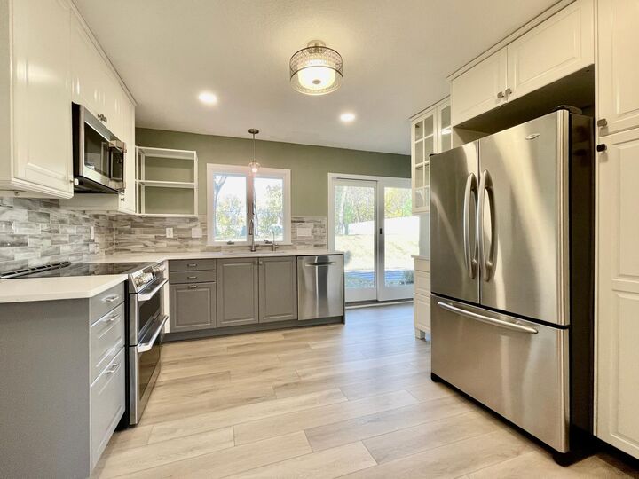 Property Photo:  17620 8th Avenue N  MN 55447 