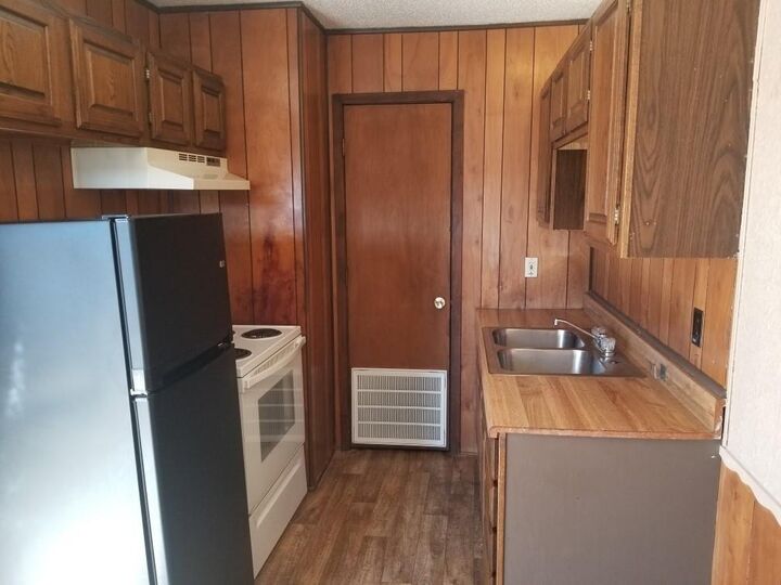 Property Photo: 501 Barton Street B TX 75189