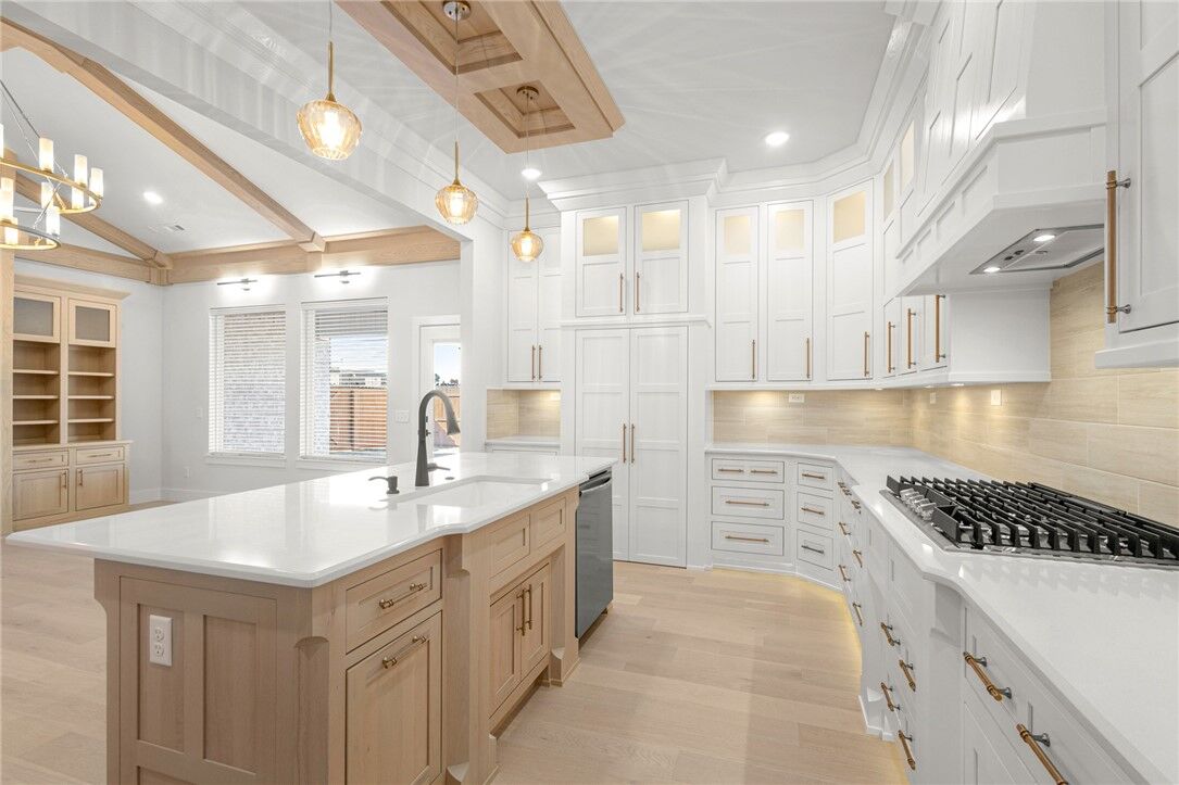 Property Photo: 420 Bronco Street AR 72719