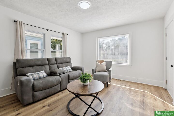 Property Photo:  4234 Pinkney Street  NE 68111 