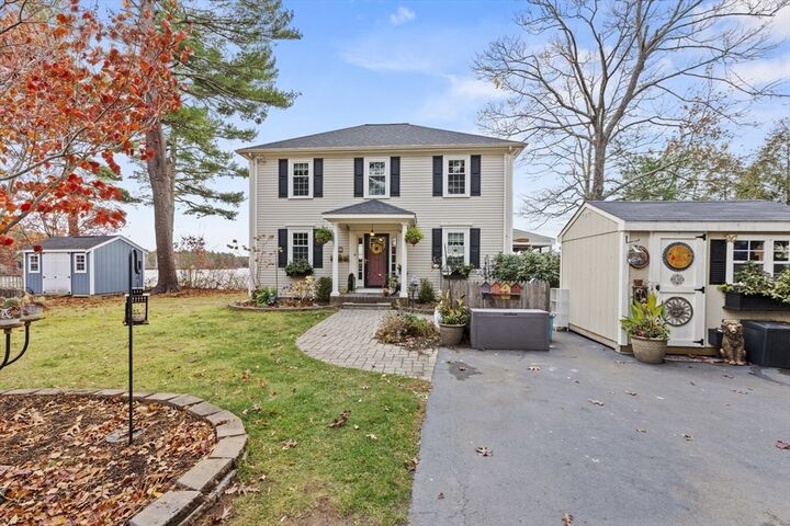 47 Faye Ave  Middleboro MA 02346 photo