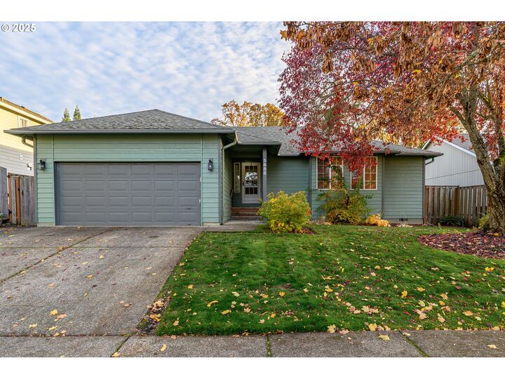 Property Photo: 5688 SE Lexington Dr OR 97123