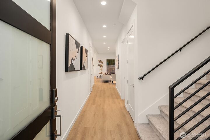 Property Photo:  11612 SE 196 Street 1  WA 98031 