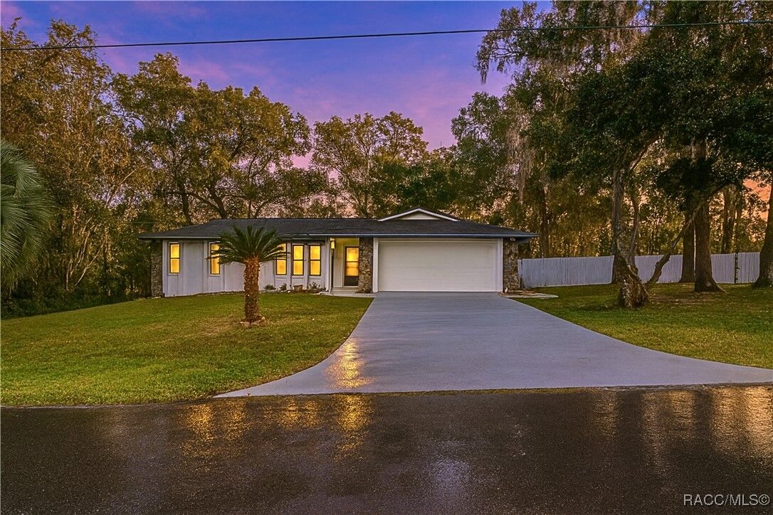 Property Photo:  6096 & 6080 E Tremont Street  FL 34452 