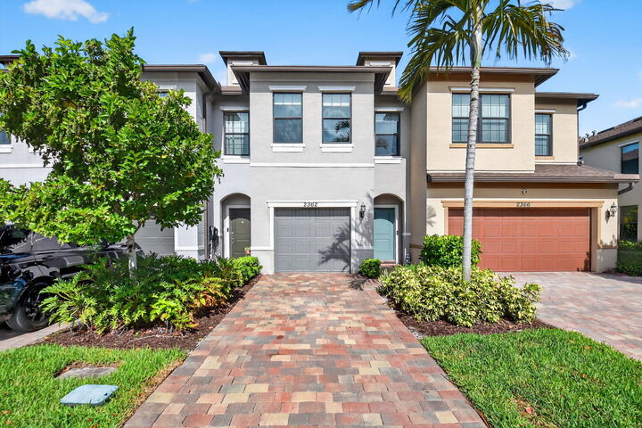 2362 Byron Street  Palm Springs FL 33406 photo