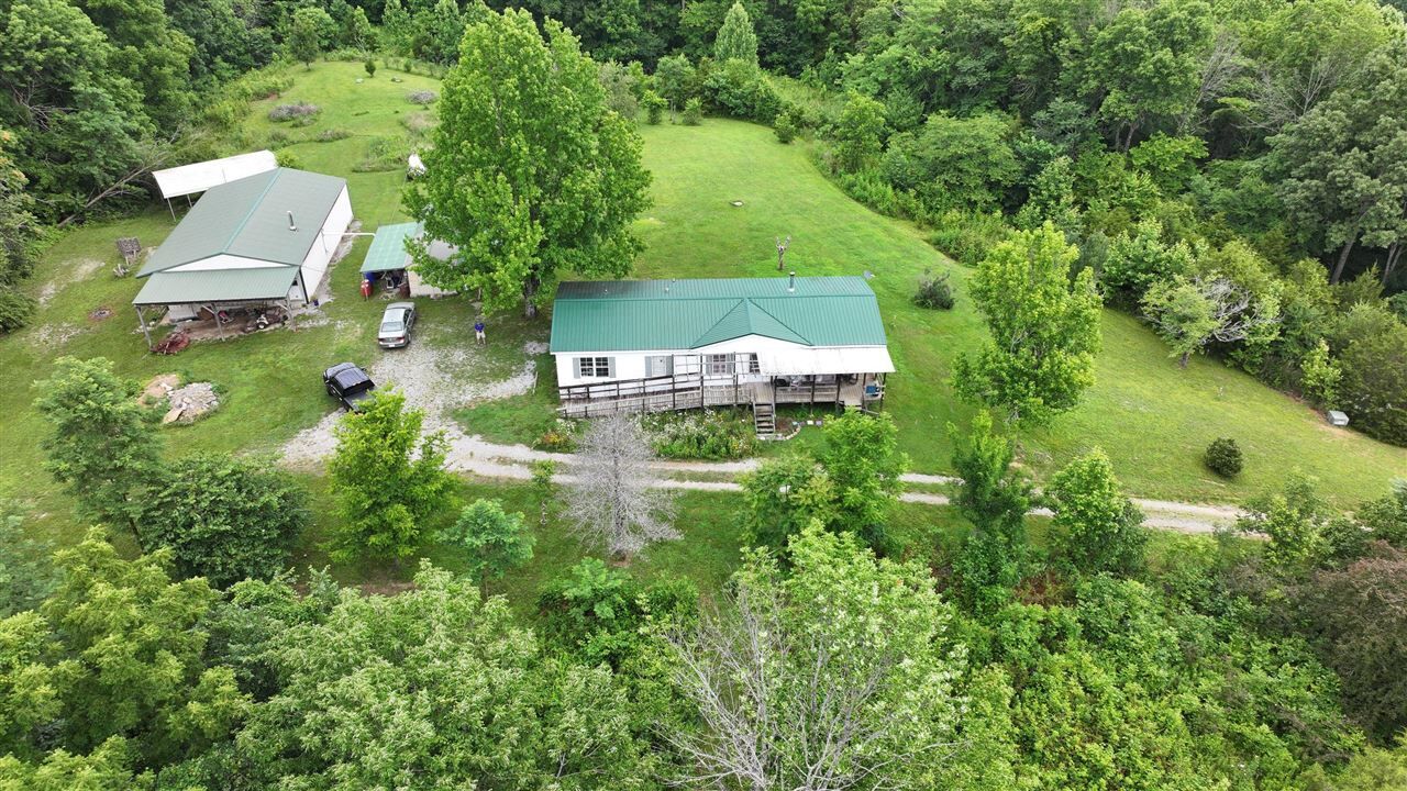 Property Photo: 1520 Gordon Branch Road KY 42166