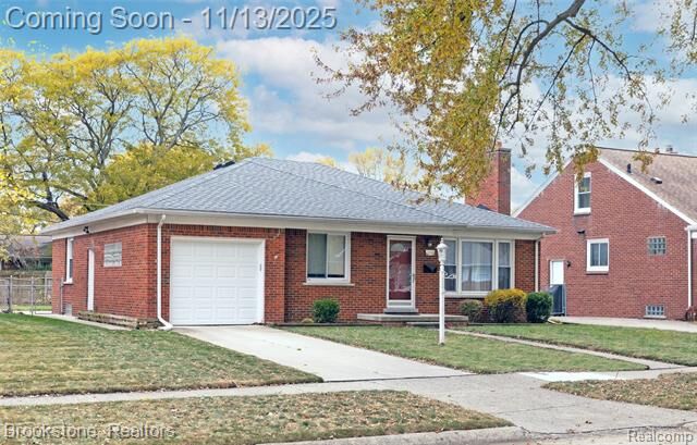 Property Photo:  22130 Mauer Street  MI 48080 