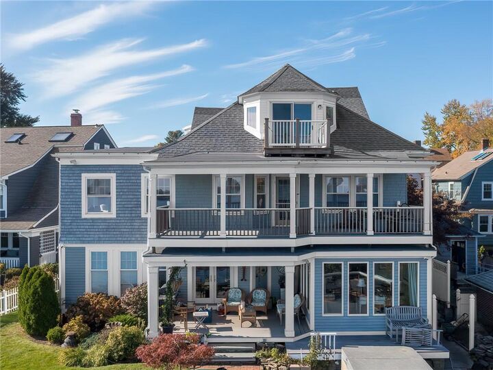 Property Photo: 22 Hudson Place 2 RI 02905