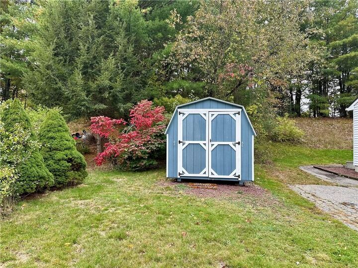 Property Photo: 30 Huntley Road CT 06241