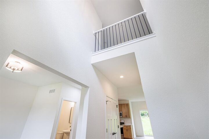 Property Photo:  414 Ridge Court  WI 53576 