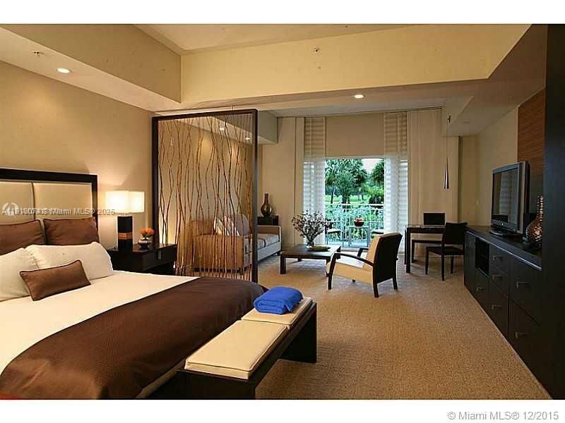 Property Photo: 5300 NW 87th Ave 802 FL 33178