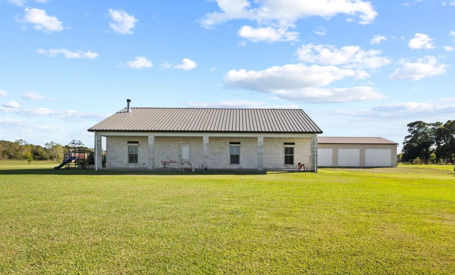 Property Photo: 13801 Garner Rd TX 77705