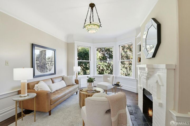 Property Photo:  1121 Broderick Street  CA 94115 