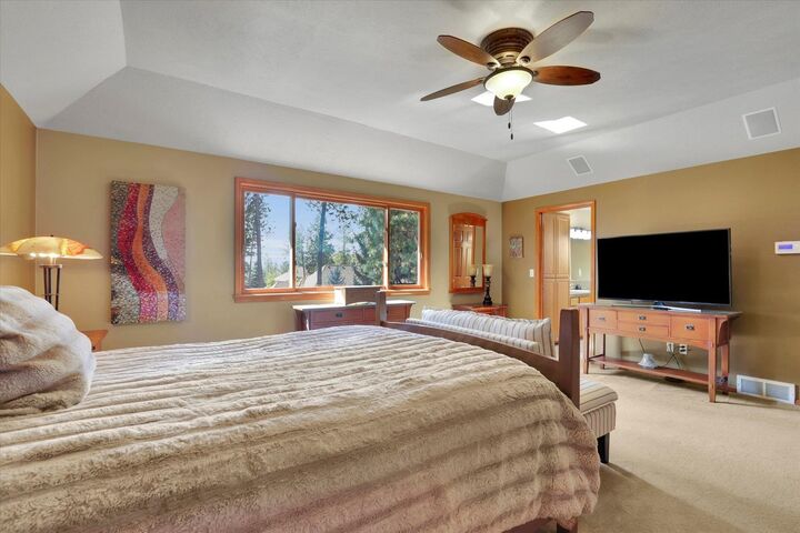 Property Photo:  6824 S Highland Park Dr  WA 99223 