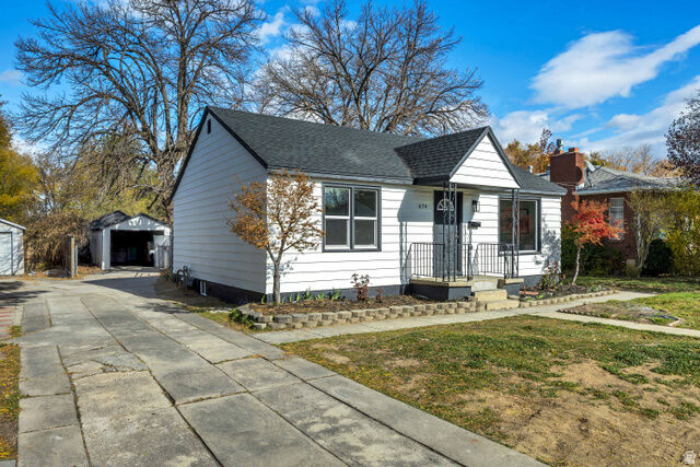 Property Photo:  674 W Wasatch St  UT 84047 