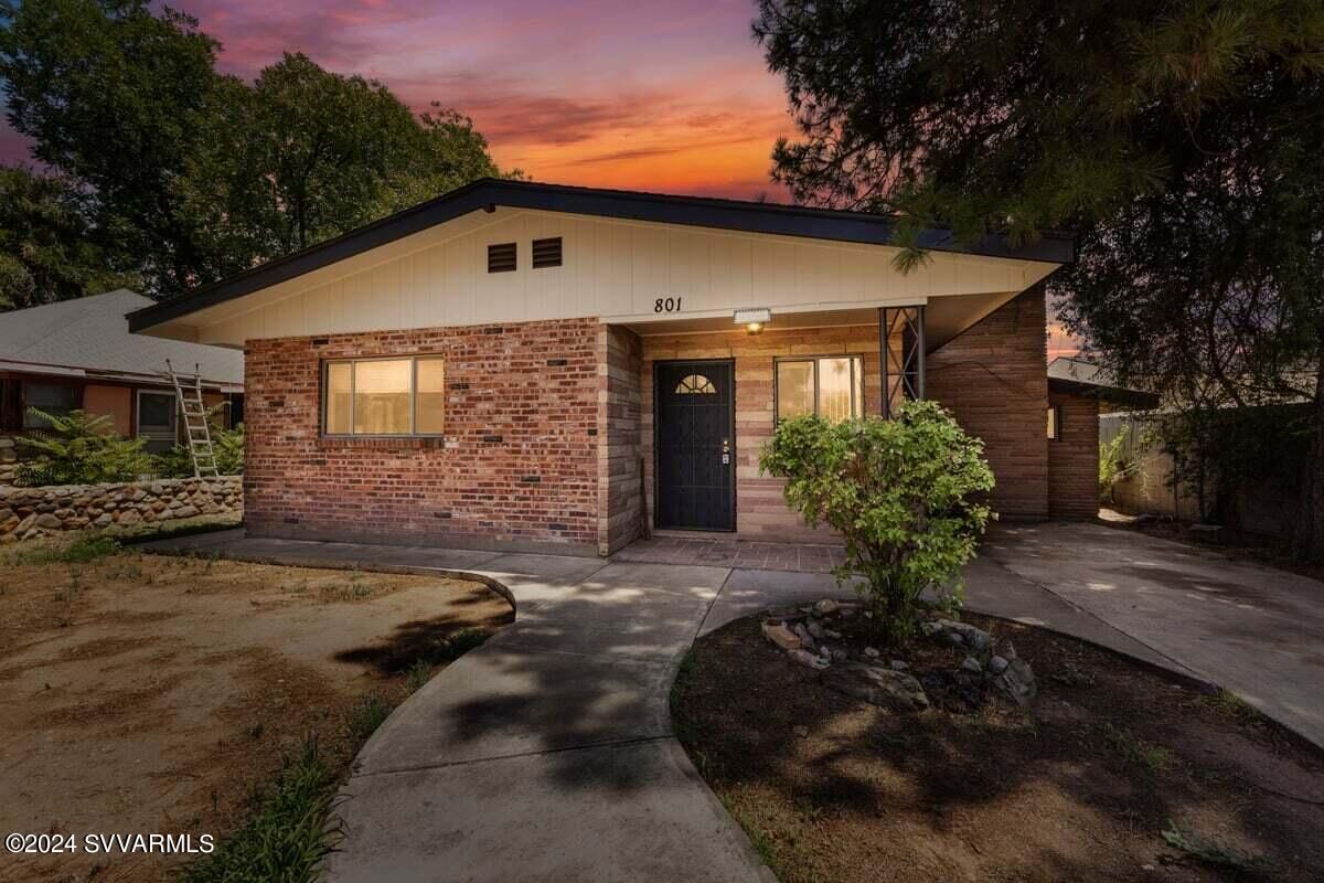 Property Photo:  801 N 3rd Street  AZ 86326 